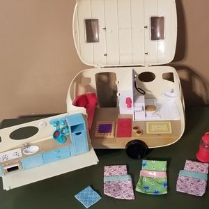 Calico Critter Family Caravan